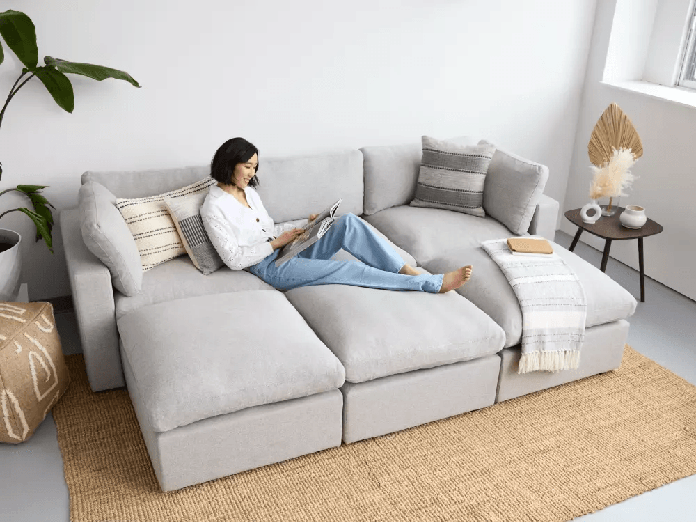 blog post thumbnail - sofa-shopping-made-easy-your-guide-to-finding-the-ideal-sectional